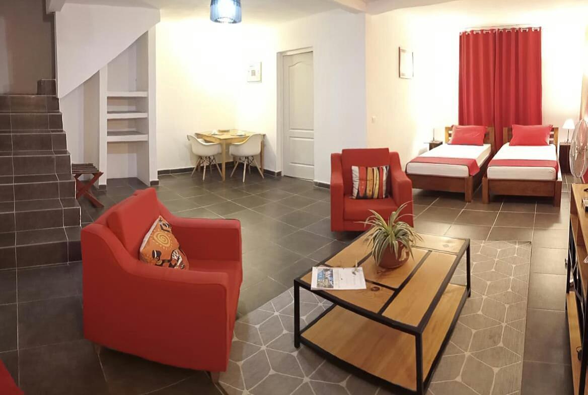 The Sanctuary Lodge Foulpointe Экстерьер фото