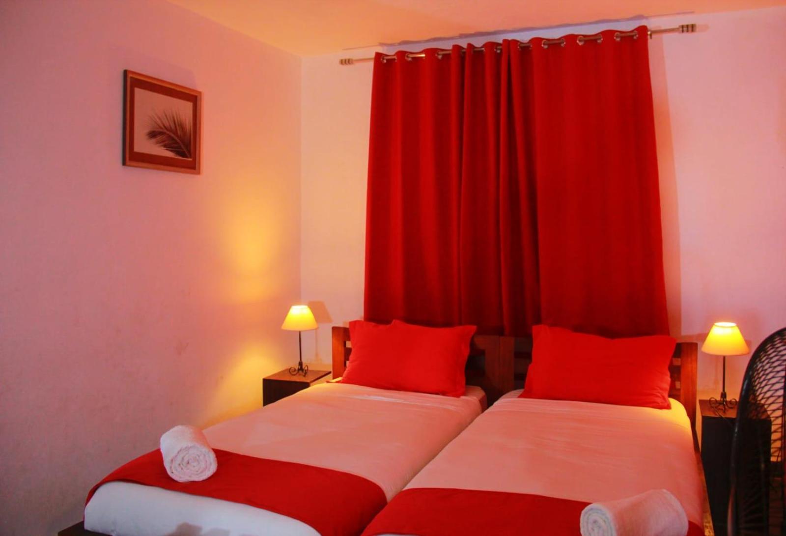 The Sanctuary Lodge Foulpointe Экстерьер фото