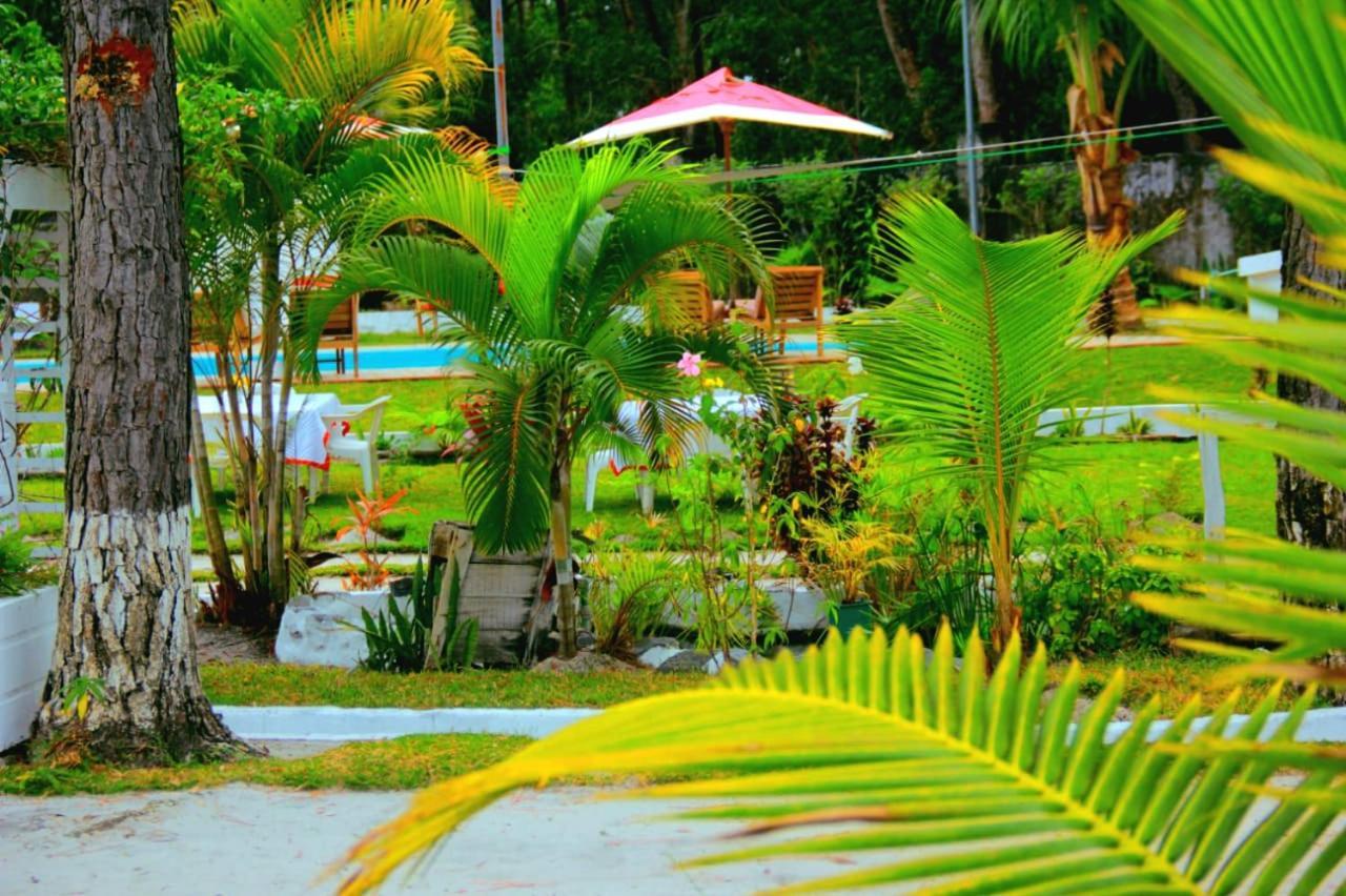 The Sanctuary Lodge Foulpointe Экстерьер фото