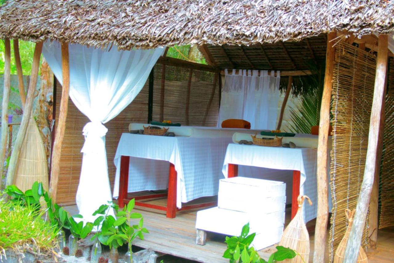 The Sanctuary Lodge Foulpointe Экстерьер фото